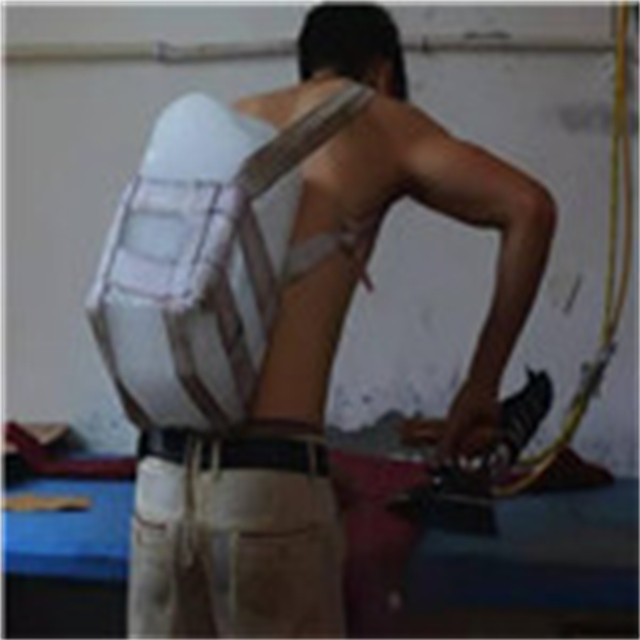 冰凉一夏，大冰块降温为金山工厂解暑